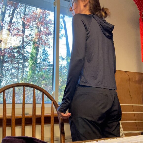Athleta Sunlover UPF Criss Cross Hoodie Size XS Breathable Lightweight - Picture 3 of 7
